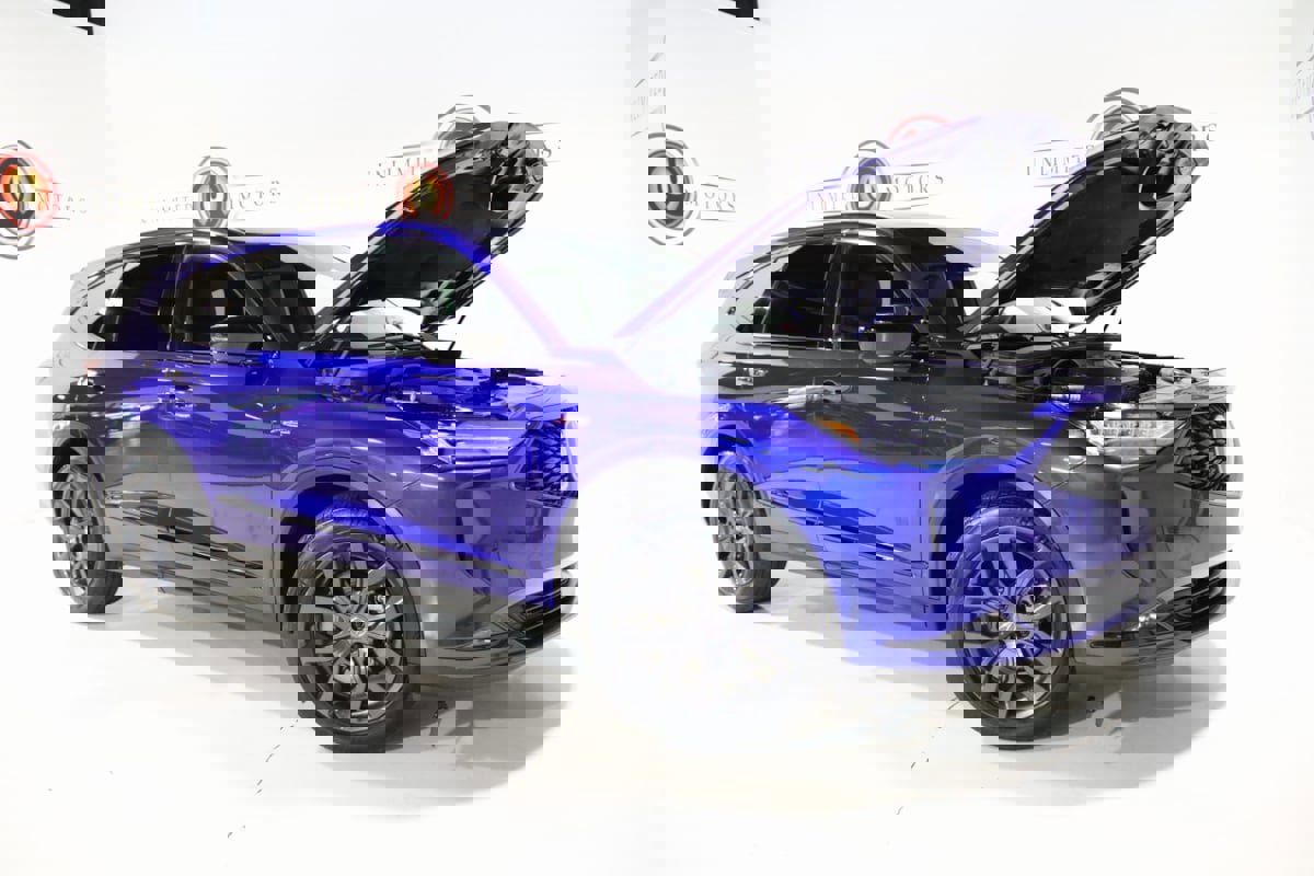 Used 2023 Acura MDX A-Spec image 32