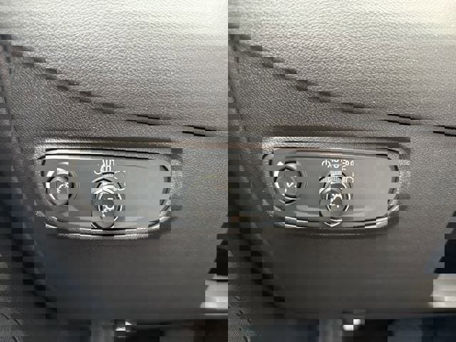 Used 2024 Chevrolet Equinox LT AWD/4WD image 34