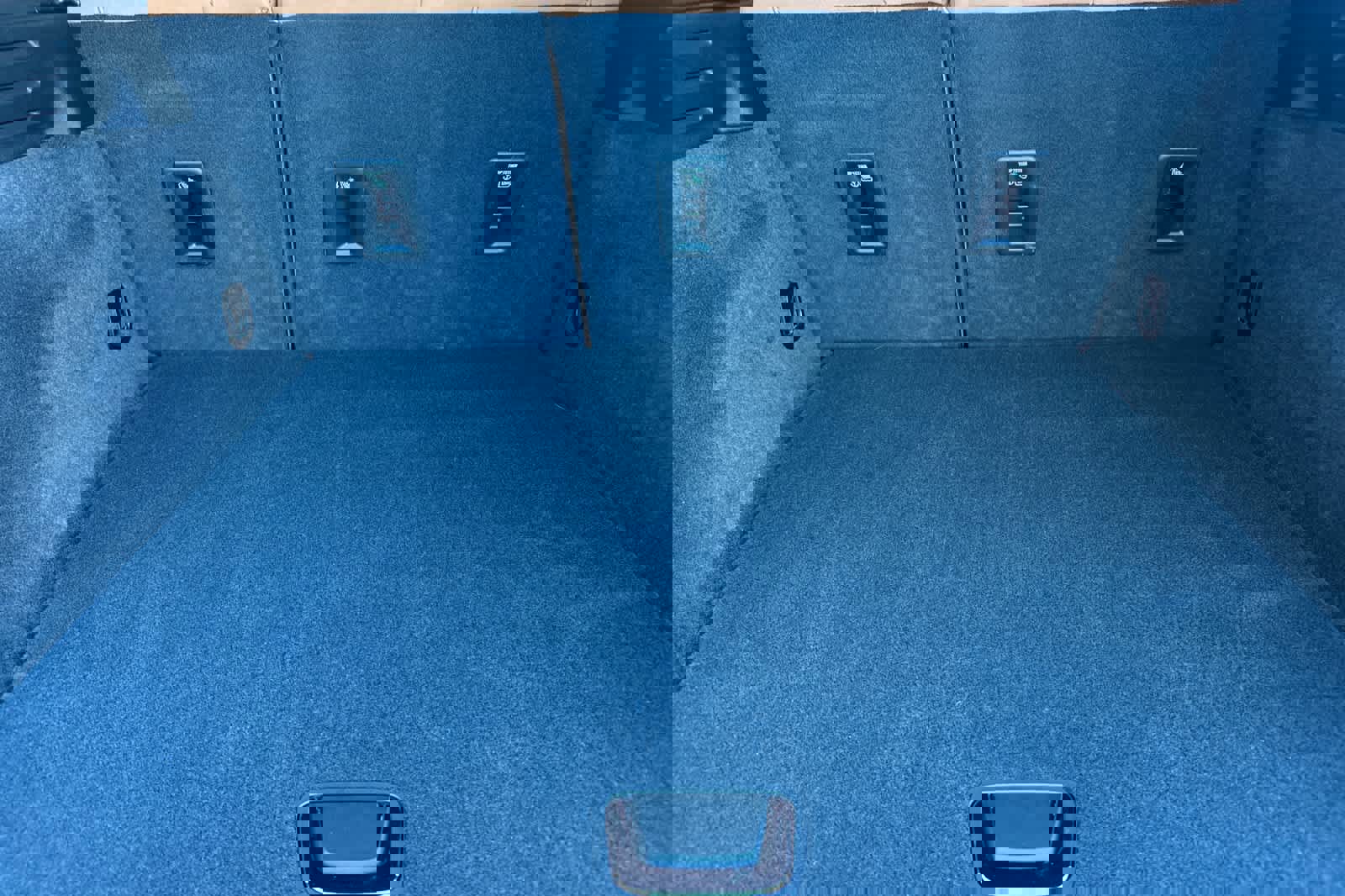 Used 2024 Cadillac XT4 Sport image 16