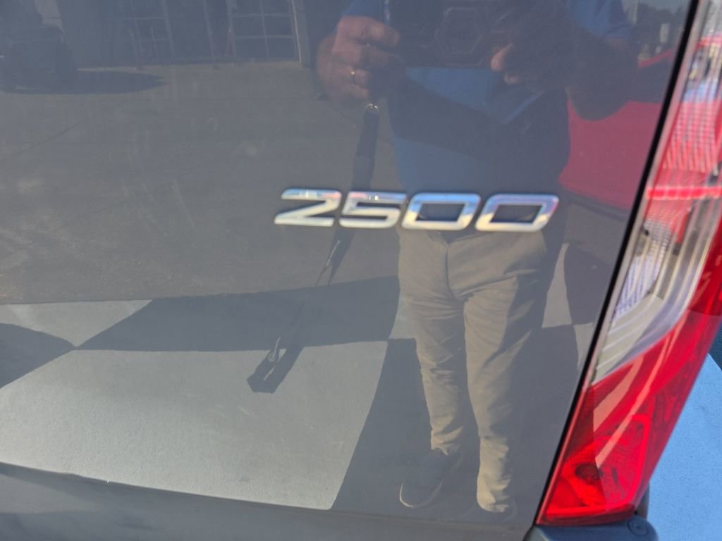 Used 2022 Mercedes-Benz Sprinter 144 Cargo image 13