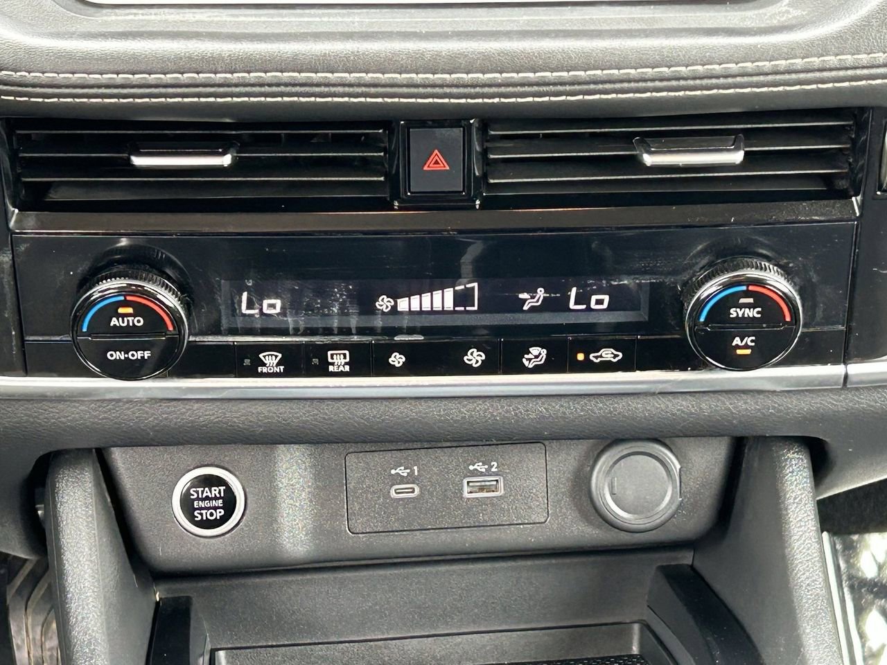 Certified 2023 Nissan Rogue SV image 19