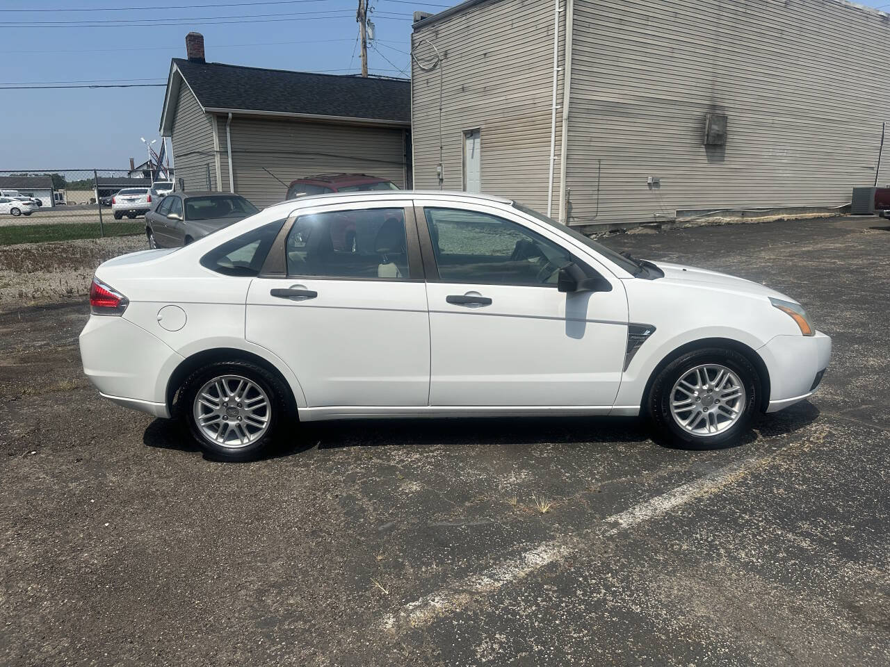 Used 2008 Ford Focus SE FWD image 7