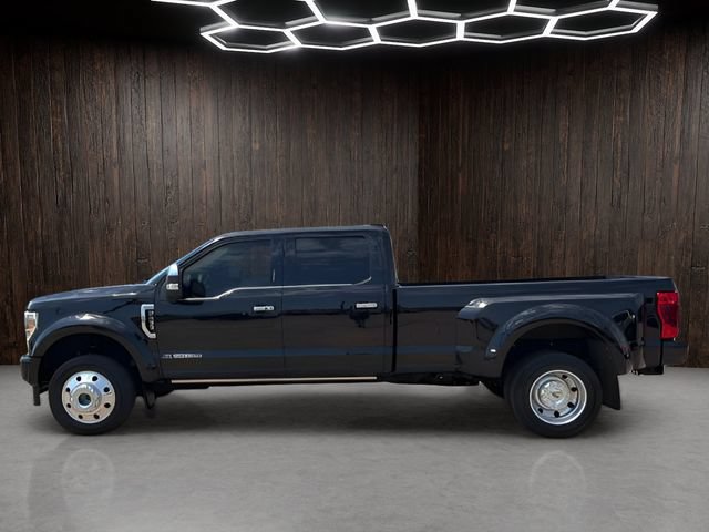 Certified 2022 Ford F450 Platinum w/ FX4 Off-Road Package AWD/4WD image 4