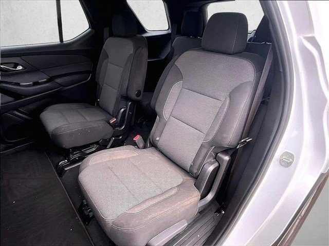 Used 2022 Chevrolet Traverse LT FWD image 28