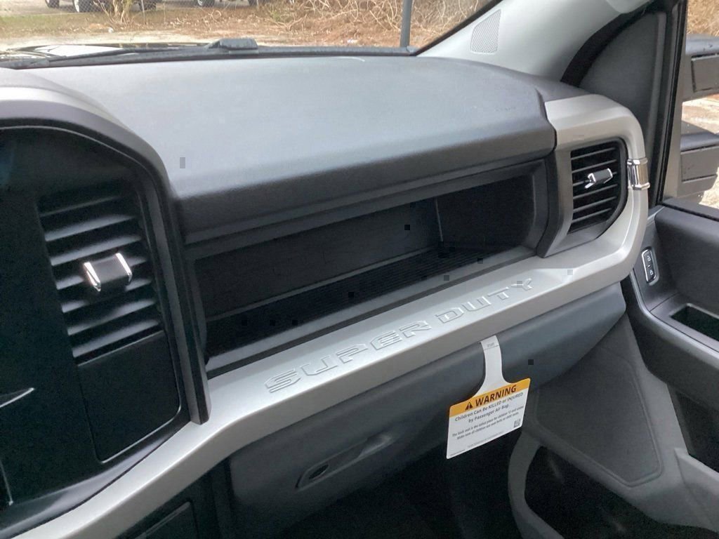 New 2026 Ford F250 XL w/ STX Appearance Package AWD/4WD image 59