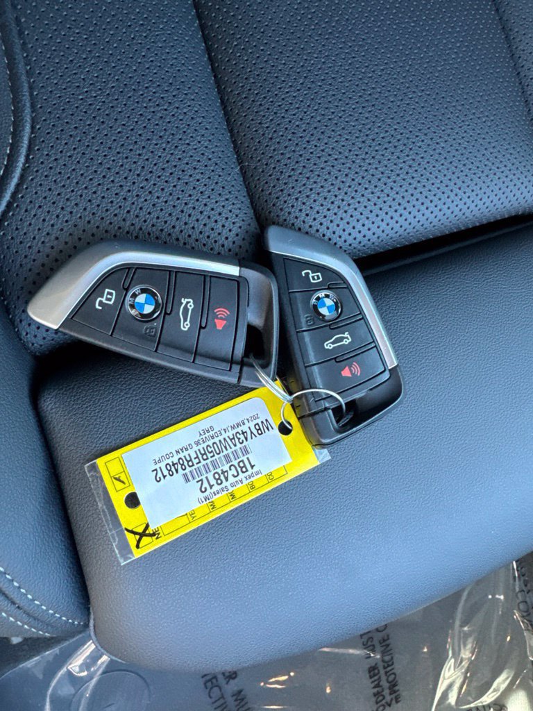 Used 2024 BMW i4 eDrive35 w/ M Sport Package RWD image 31