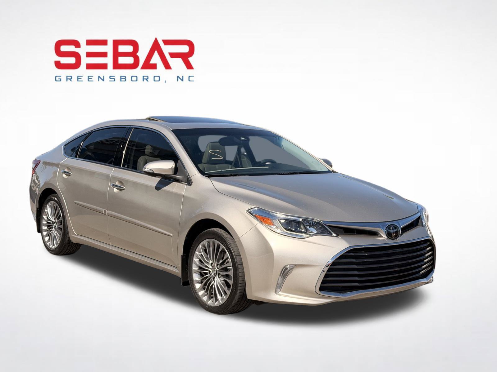 Used 2016 Toyota Avalon Limited w/ Toyota Safety Sense Package FWD image 7