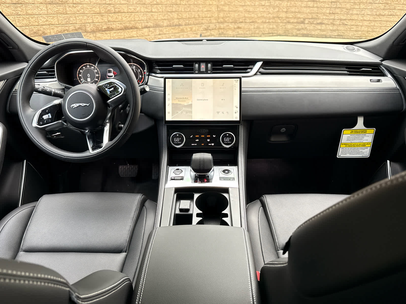 Used 2026 Jaguar F-PACE R-Dynamic S image 8