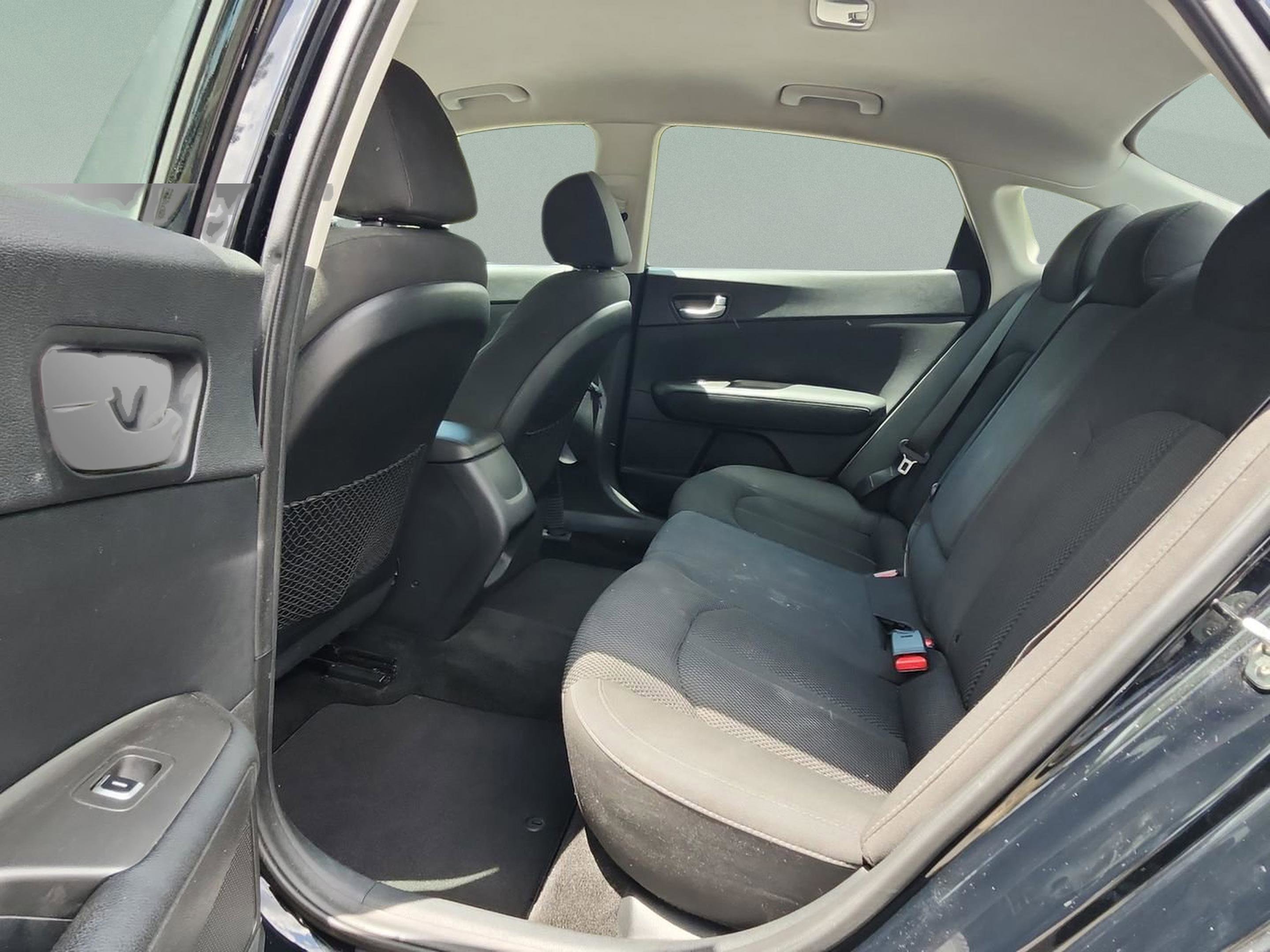 Used 2019 Kia Optima LX FWD image 16