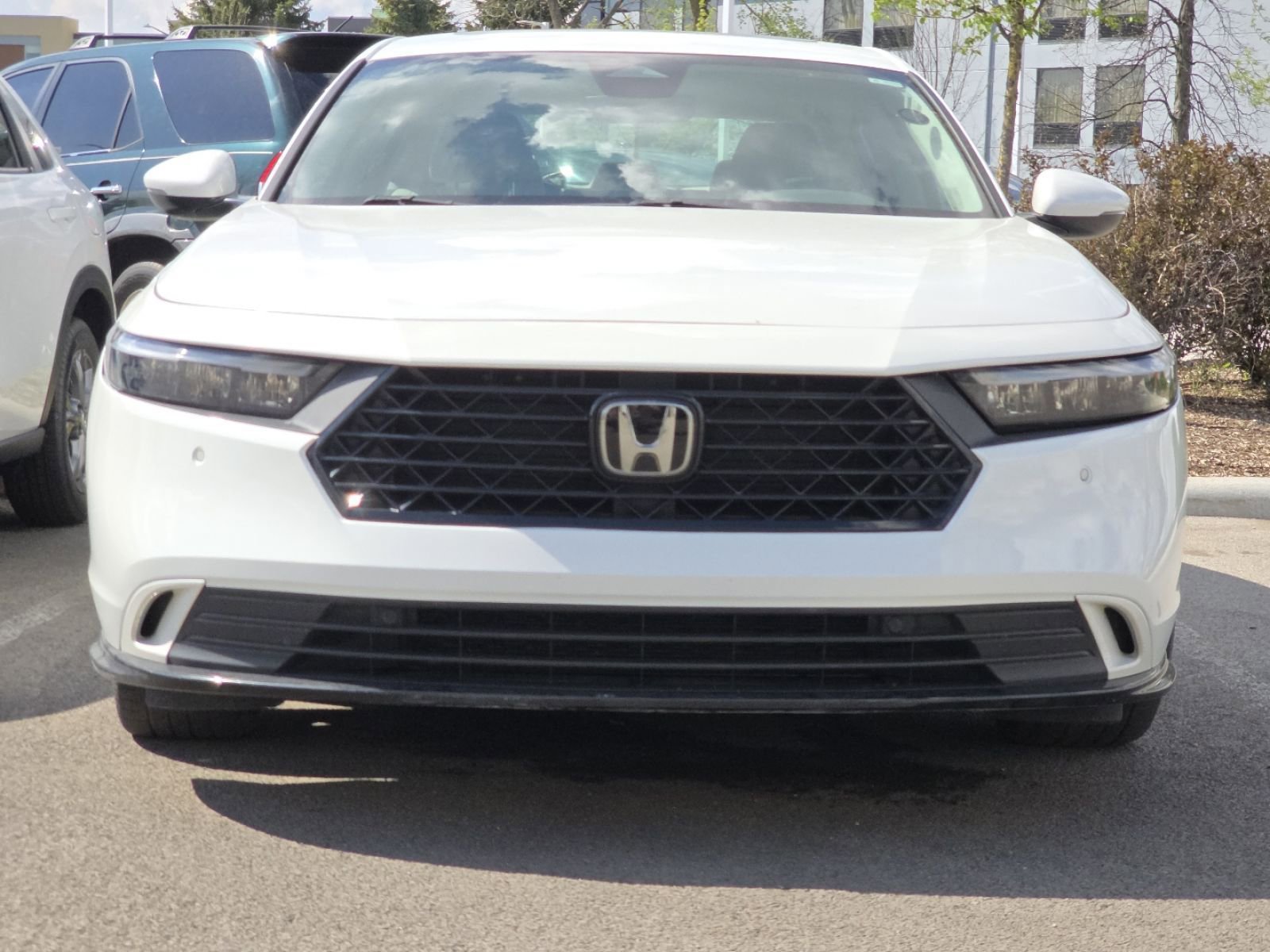 Used 2023 Honda Accord EX-L image 3