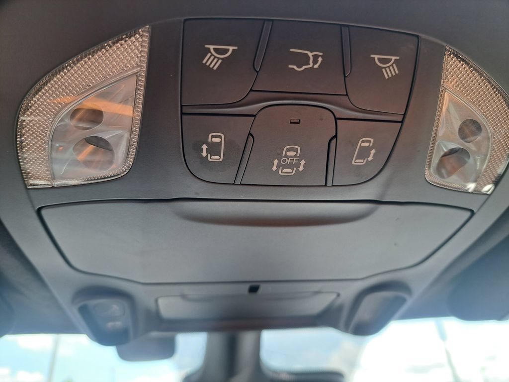 Certified 2022 Chrysler Pacifica Pinnacle FWD image 26