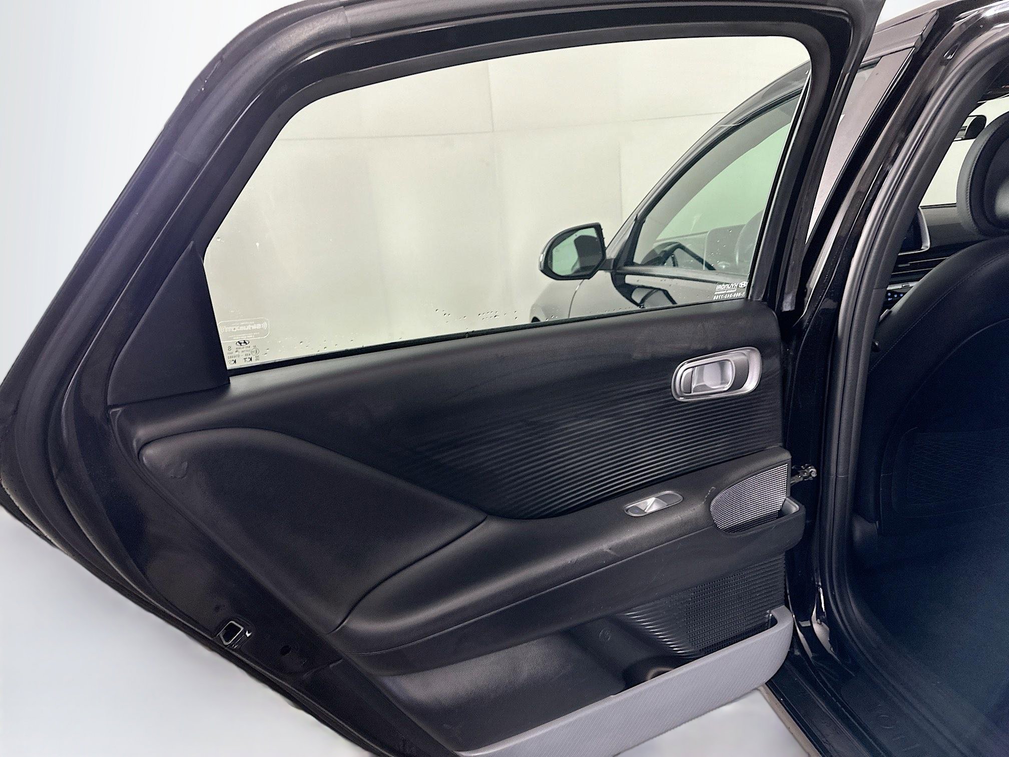 Used 2024 Hyundai Ioniq 6 SEL image 25