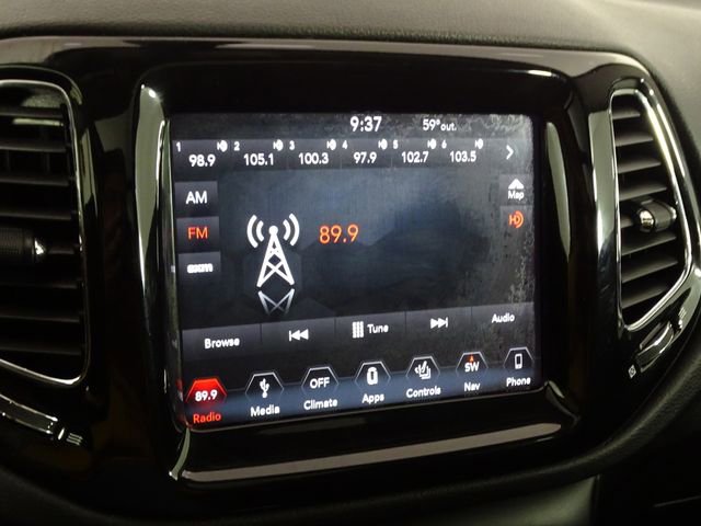 Used 2018 Jeep Compass Limited w/ Navigation Group image 34