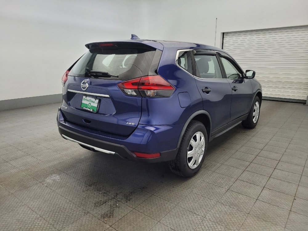 Used 2019 Nissan Rogue S image 9