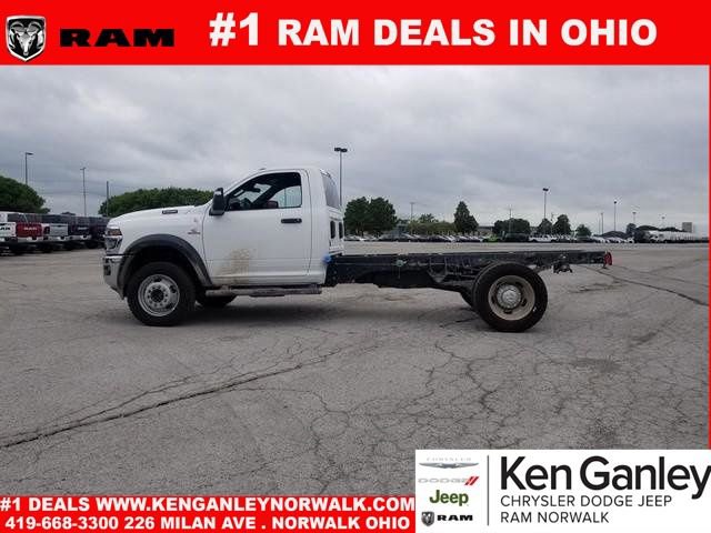New 2026 RAM 5500 Tradesman w/ Chrome Appearance Group image 9