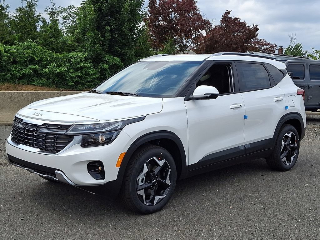 New 2026 Kia Seltos S AWD/4WD image 2
