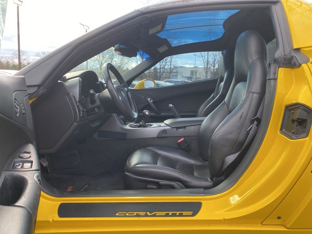 Used 2006 Chevrolet Corvette Coupe w/ Preferred Equipment Group image 11