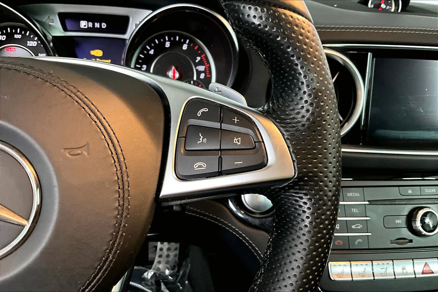 Used 2020 Mercedes-Benz SL 450 image 23