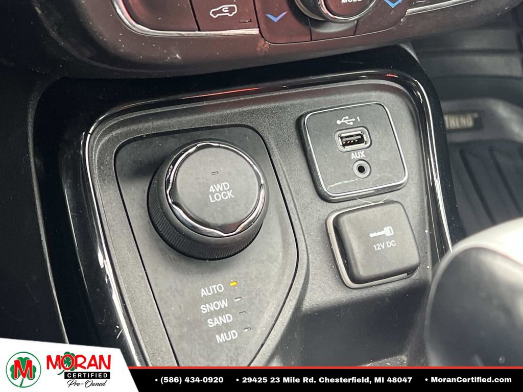 Used 2019 Jeep Compass Limited AWD/4WD image 22