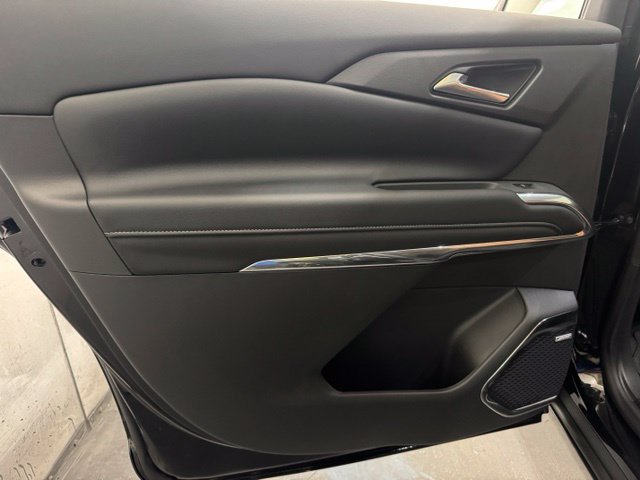 New 2027 Chevrolet Traverse Z71 w/ Enhanced Driving Package AWD/4WD image 25
