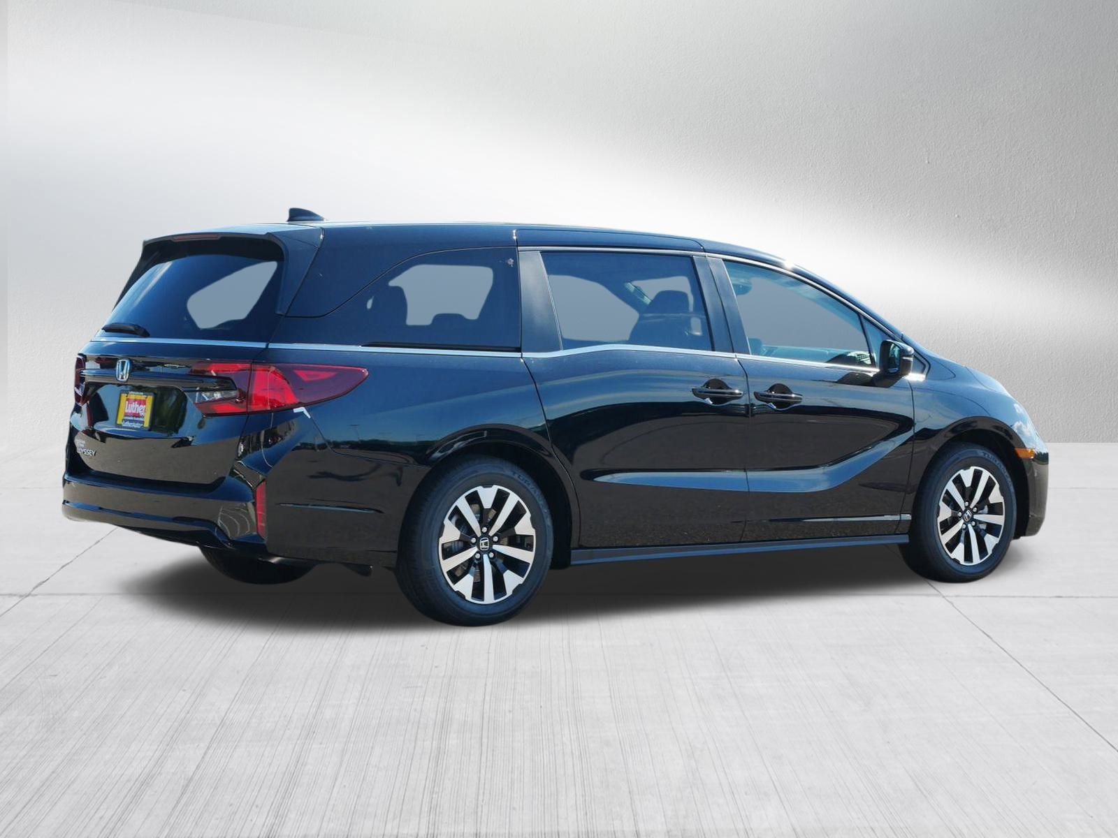 New 2026 Honda Odyssey EX-L image 4