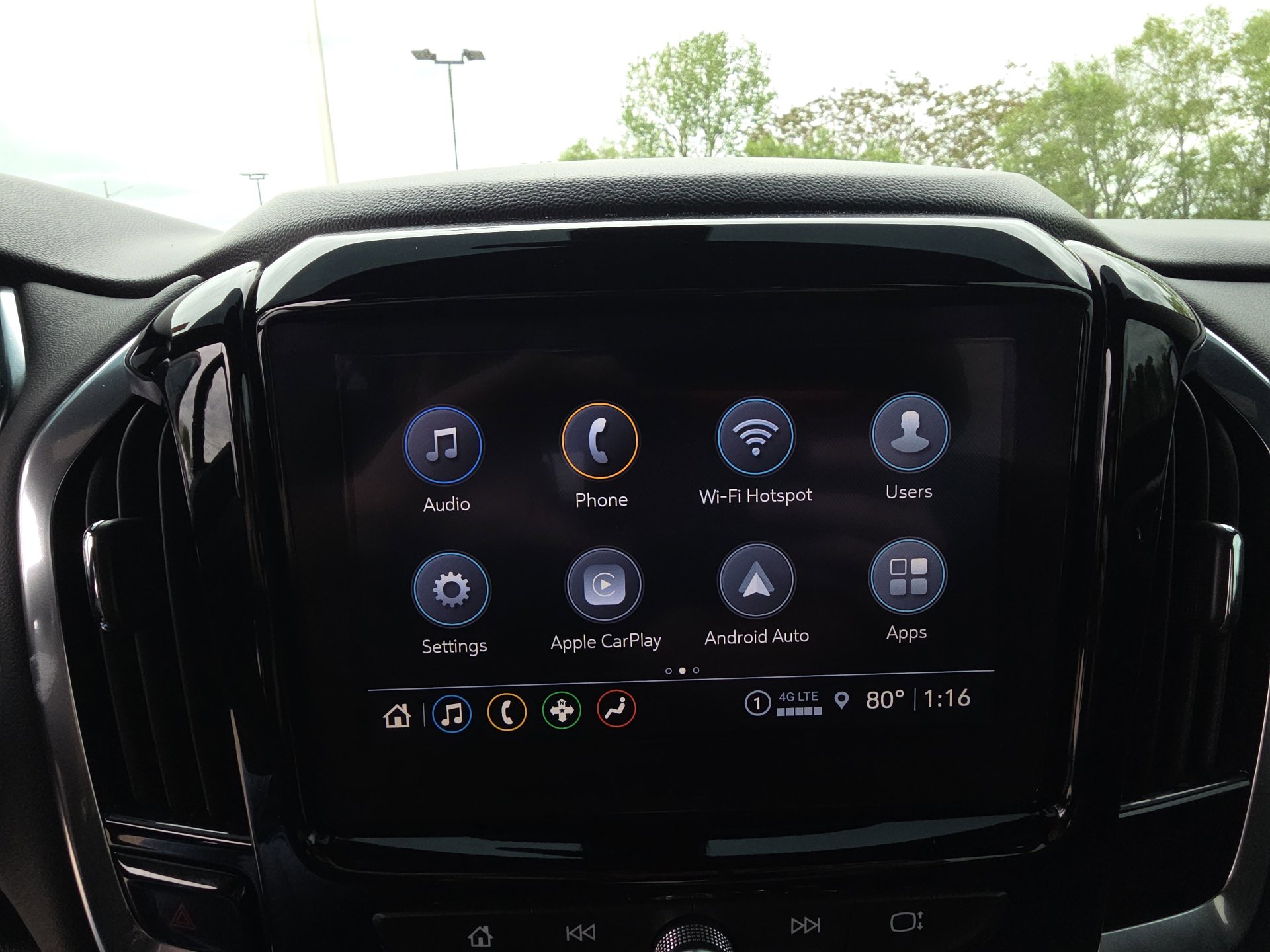Certified 2024 Chevrolet Traverse LT FWD image 21