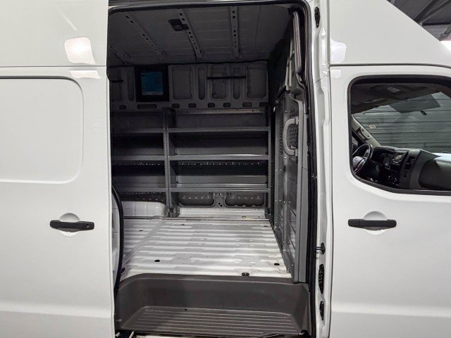 Used 2018 Nissan NV 2500 S image 10