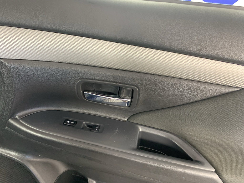 Used 2018 Mitsubishi Outlander ES image 39