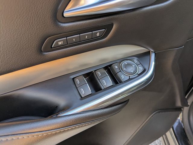 Used 2021 Cadillac XT4 Premium Luxury image 20