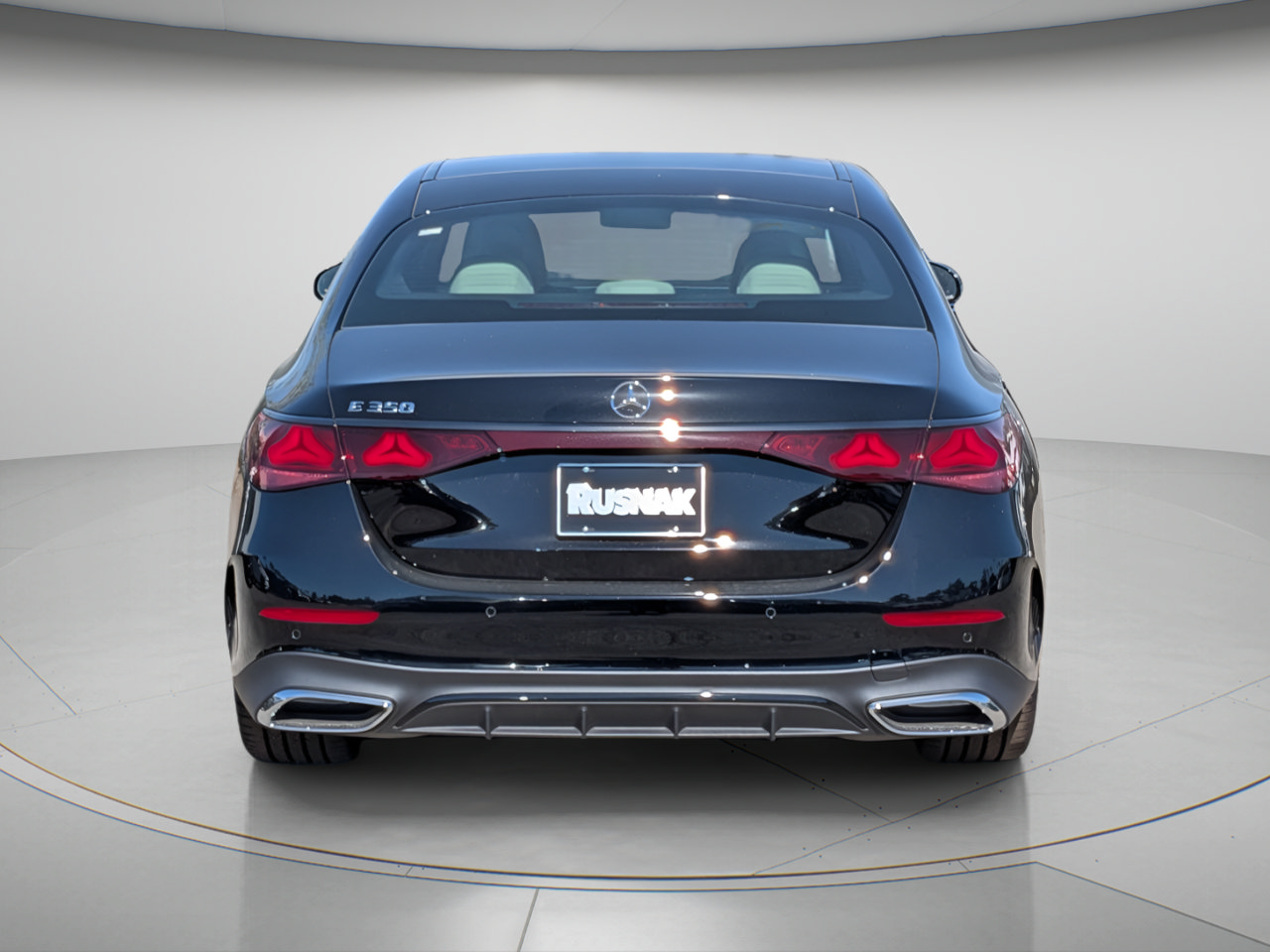 New 2027 Mercedes-Benz E 350 Sedan image 3