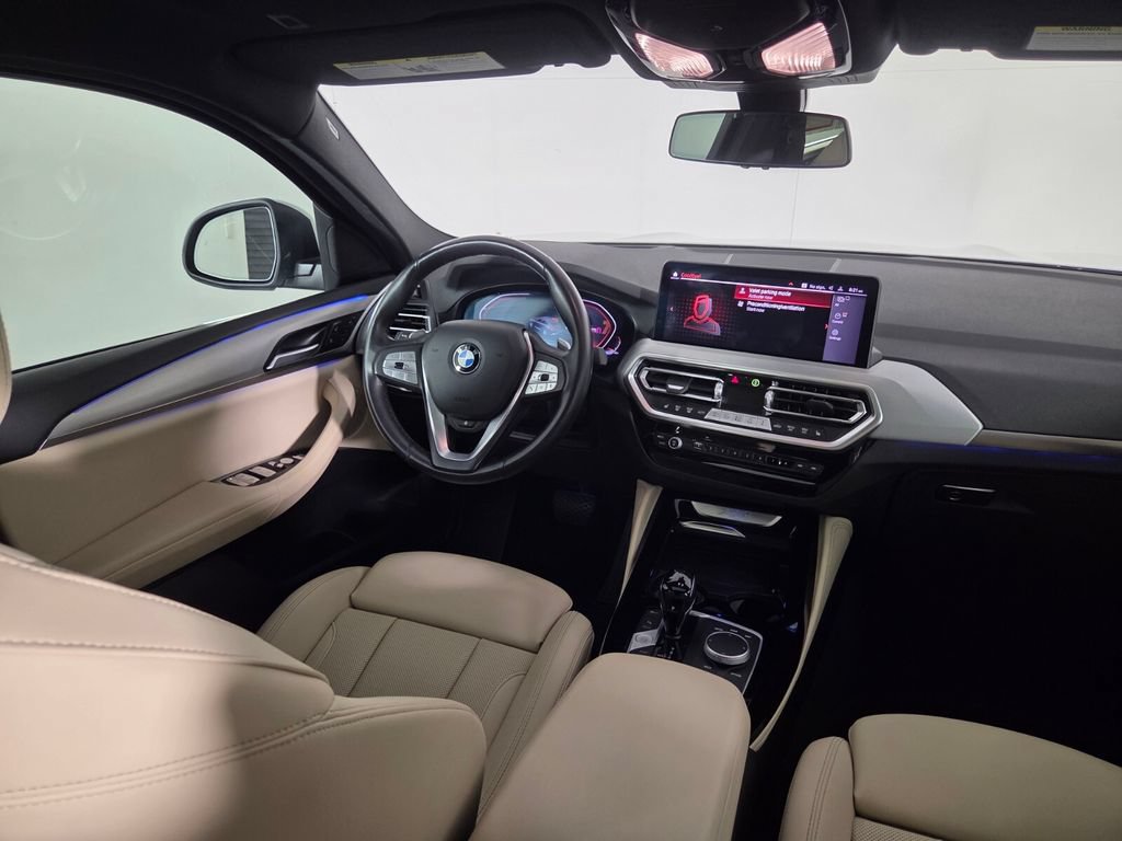 Used 2025 BMW X4 xDrive30i AWD/4WD image 31