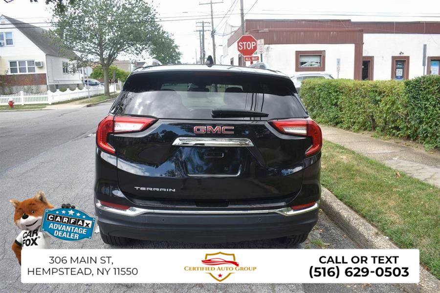 Used 2023 GMC Terrain SLT image 6