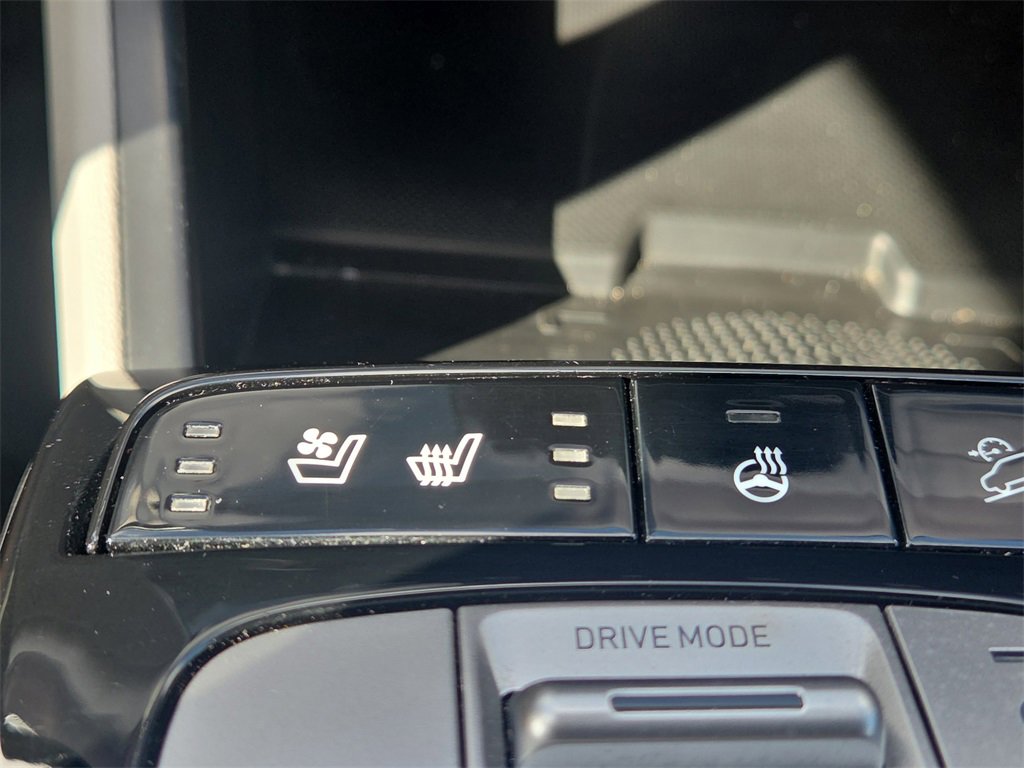 Used 2024 Hyundai Tucson Limited image 26