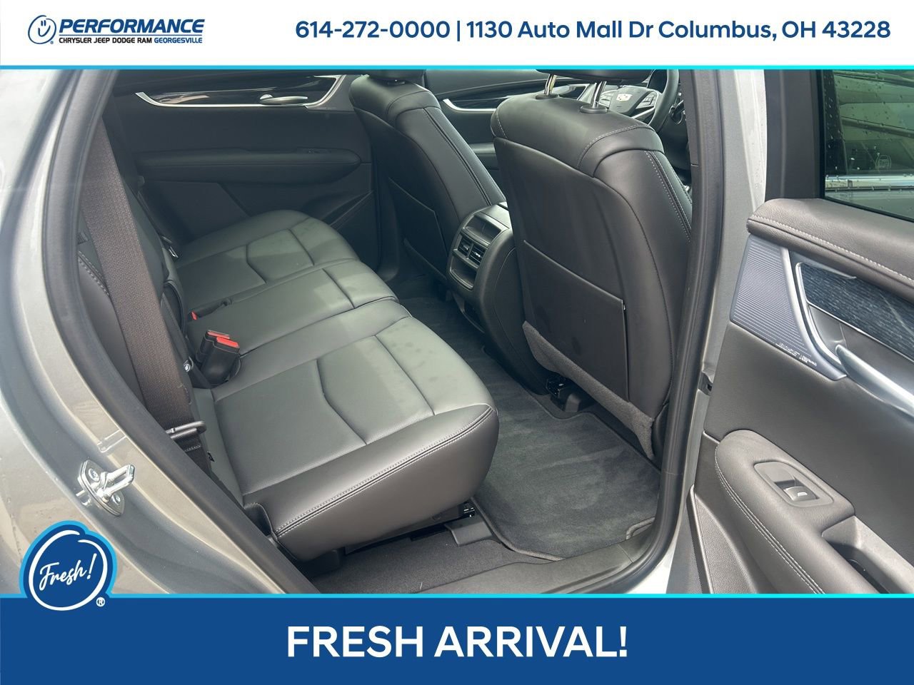 Used 2025 Cadillac XT5 Premium Luxury w/ Technology Package AWD/4WD image 12