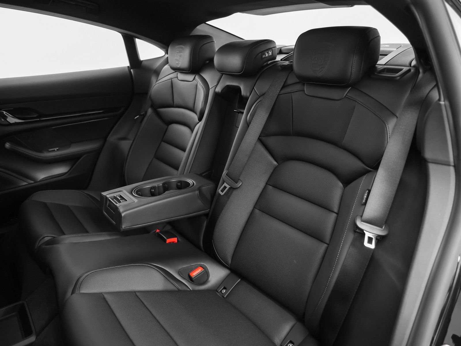 New 2026 Porsche Taycan image 43