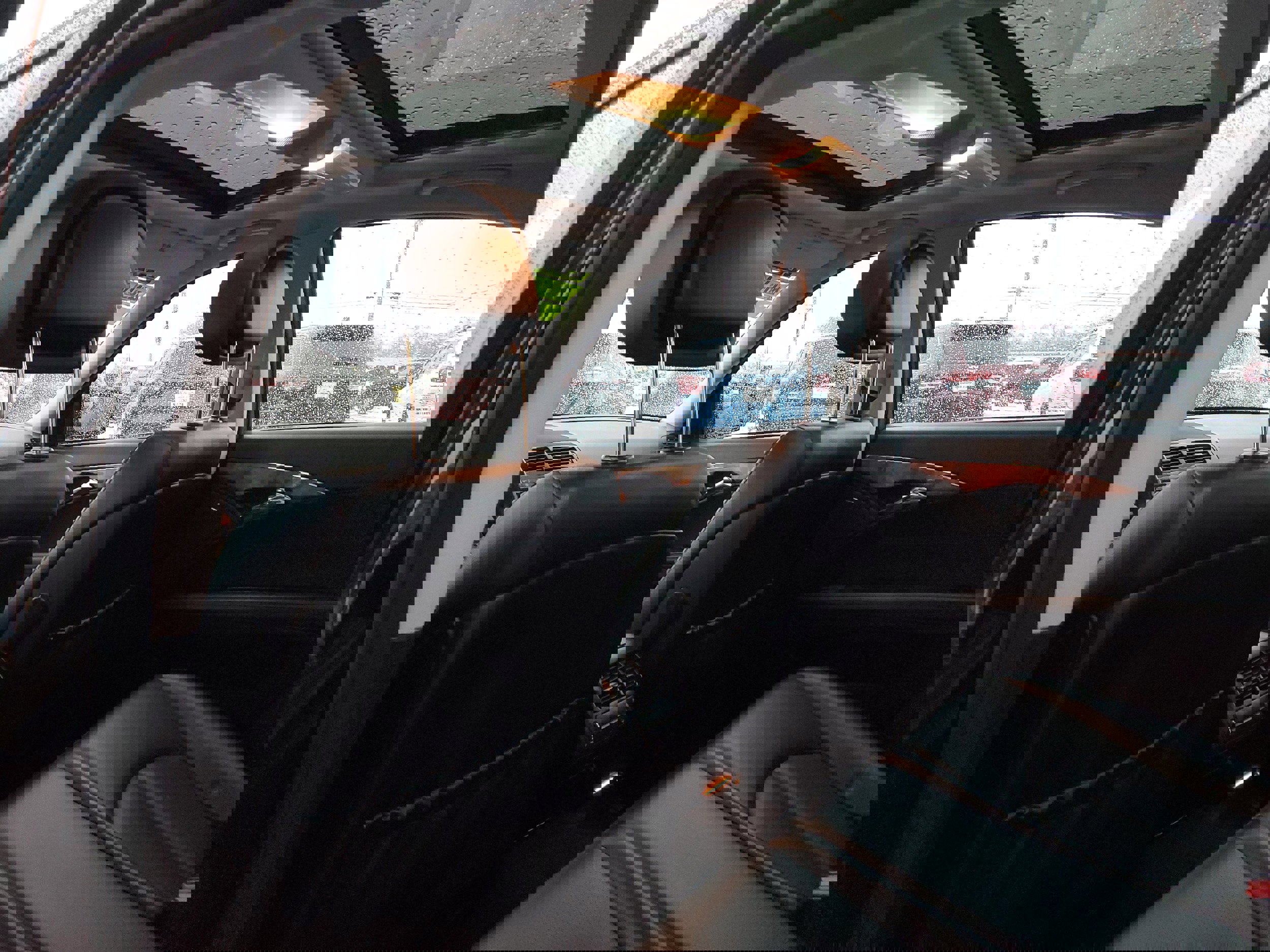 Used 2009 Mercedes-Benz E 350 4MATIC Sedan image 25