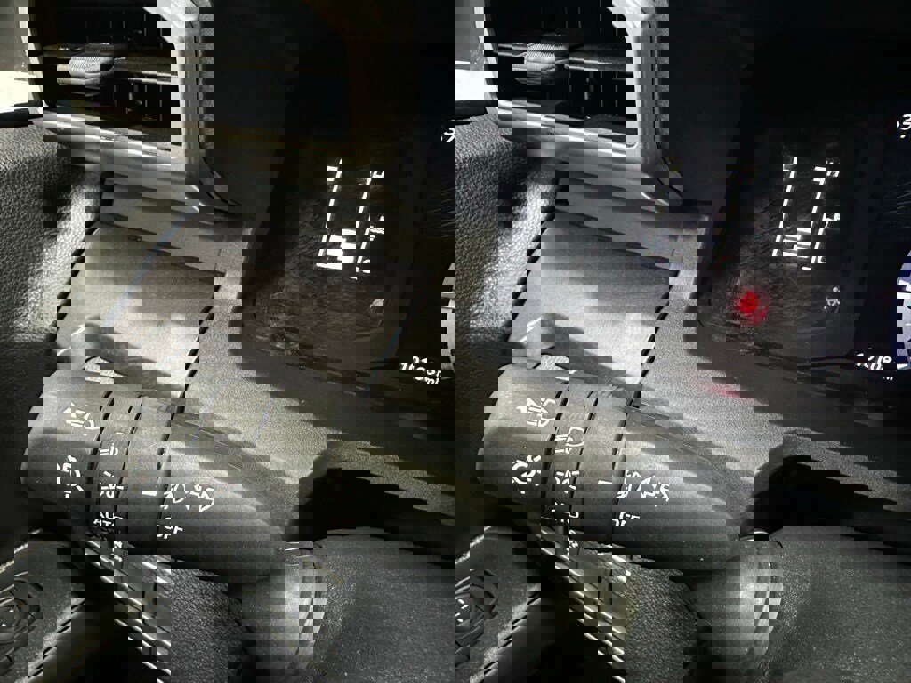 Used 2025 Toyota 4Runner SR5 image 22