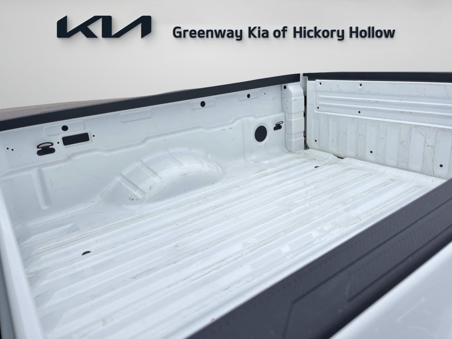 Used 2024 Nissan Frontier S w/ Technology Package image 12