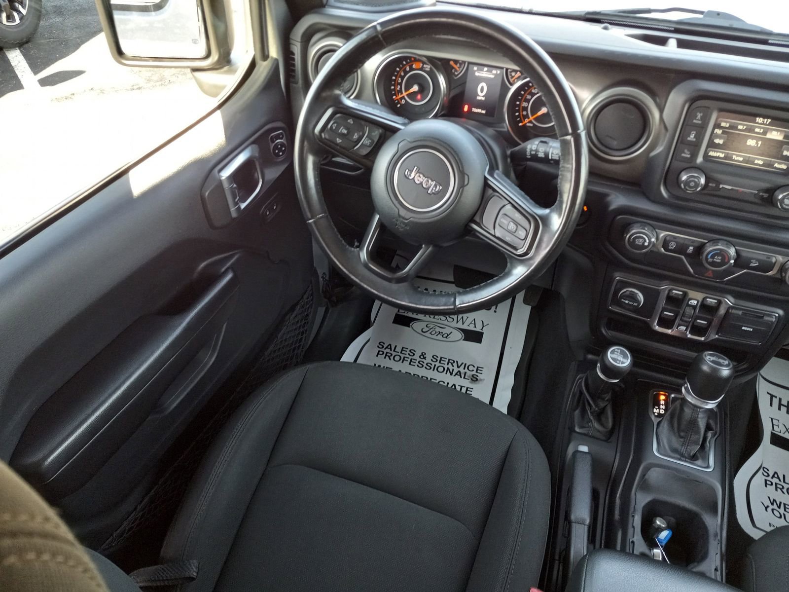 Used 2019 Jeep Wrangler Unlimited Sport S AWD/4WD image 13