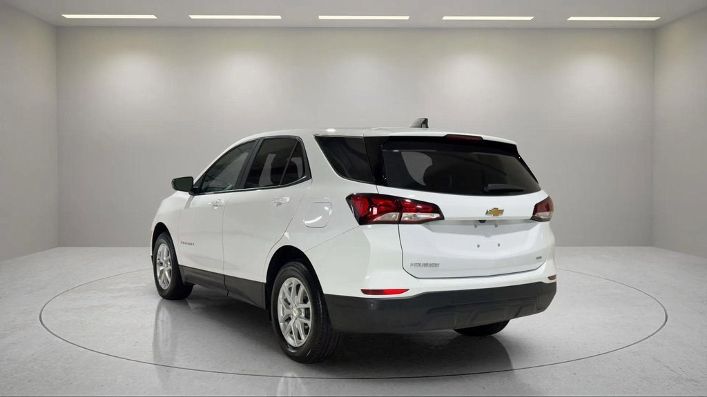 Used 2024 Chevrolet Equinox LS image 14