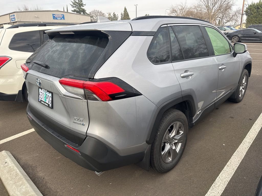 Used 2024 Toyota RAV4 XLE image 3