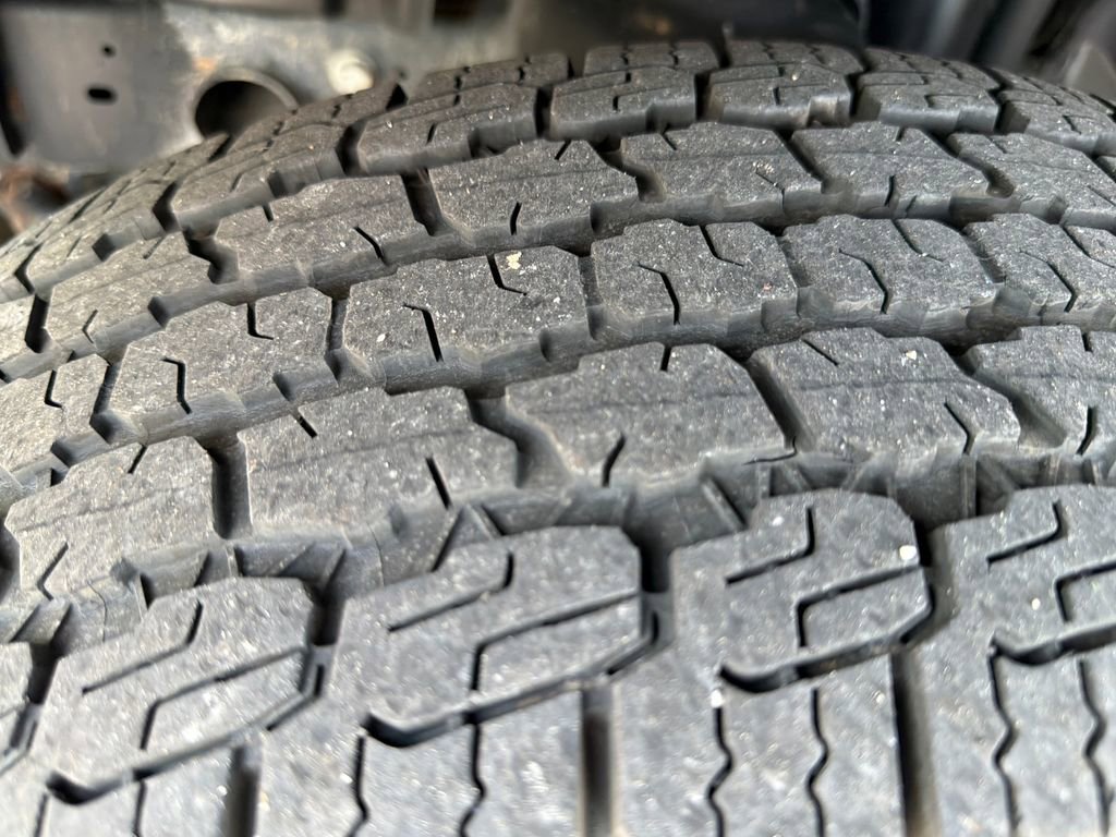 Used 2018 Jeep Wrangler Unlimited Sahara AWD/4WD image 29