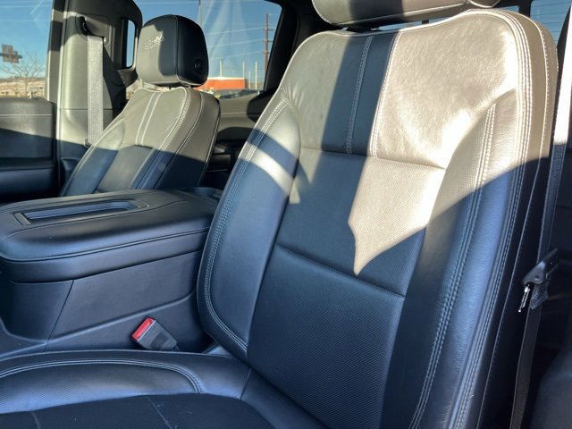 Used 2019 Chevrolet Silverado 1500 High Country image 12