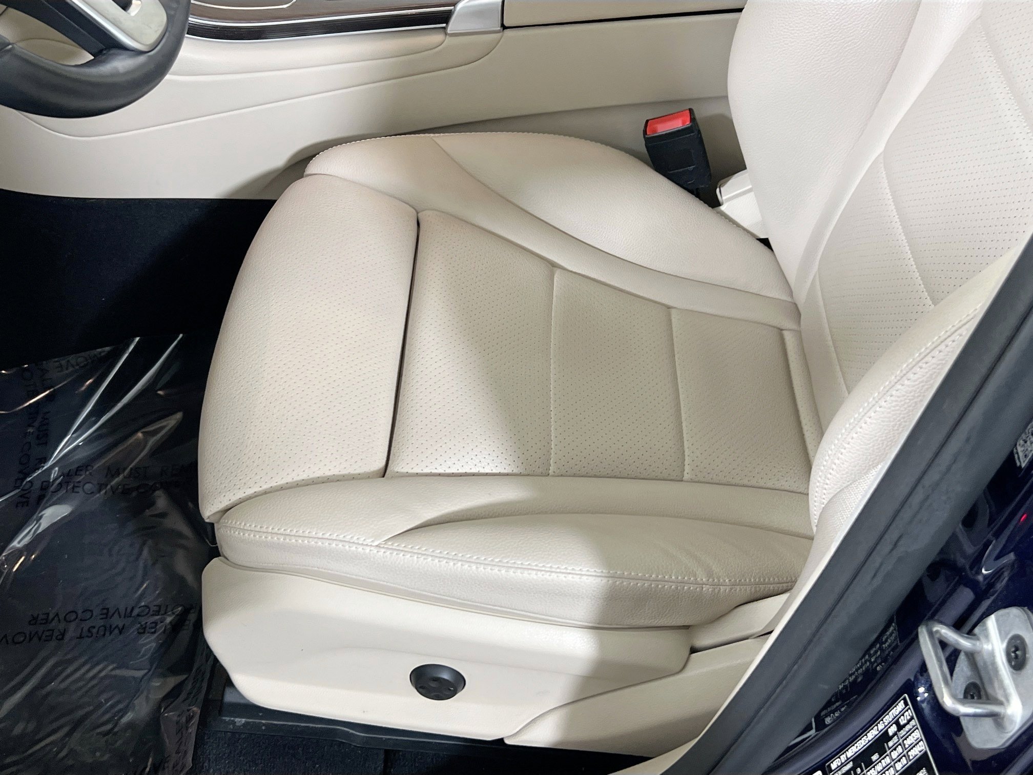 Used 2022 Mercedes-Benz GLC 300 4MATIC image 18