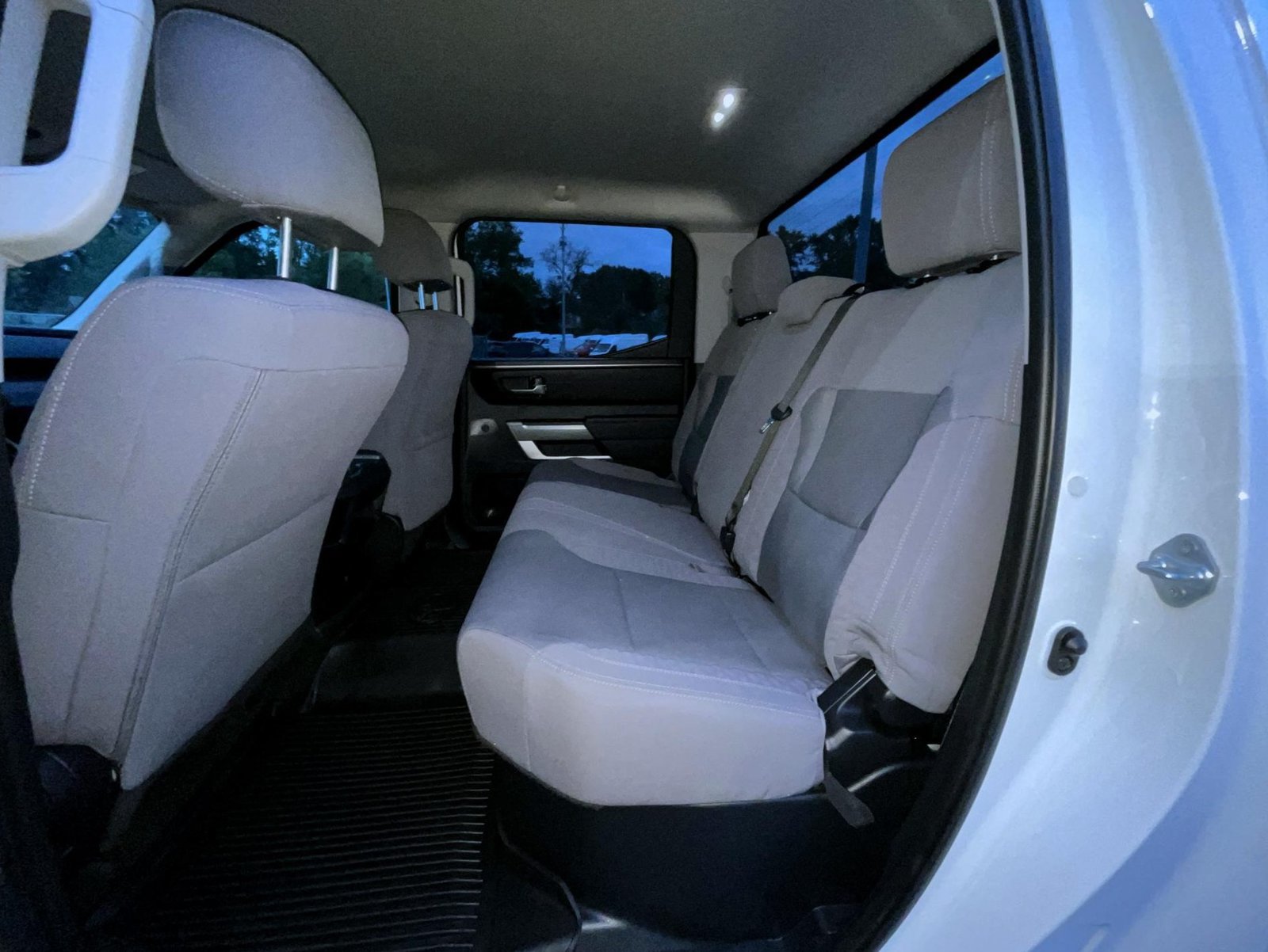 Used 2024 Toyota Tundra SR5 w/ SR5 Convenience Package AWD/4WD image 22