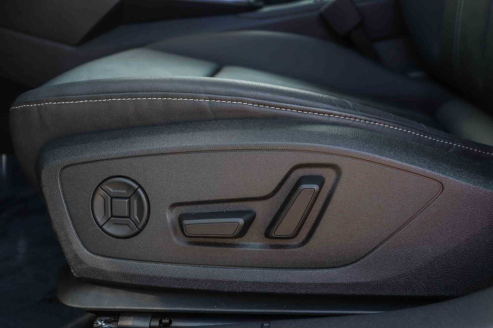 Used 2025 Audi A3 2.0T Premium w/ Black Optic Package image 23