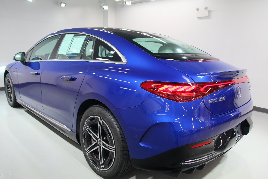 Certified 2023 Mercedes-Benz EQE 350+ 4MATIC Sedan image 18