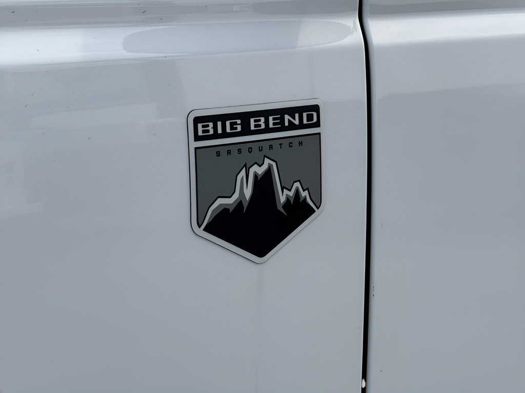 Certified 2023 Ford Bronco Big Bend w/ Sasquatch Package AWD/4WD image 14