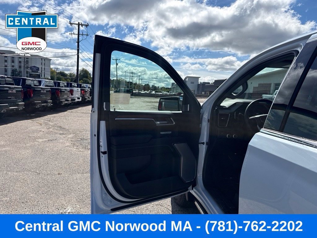New 2026 GMC Sierra 1500 Denali w/ Technology Package AWD/4WD image 12