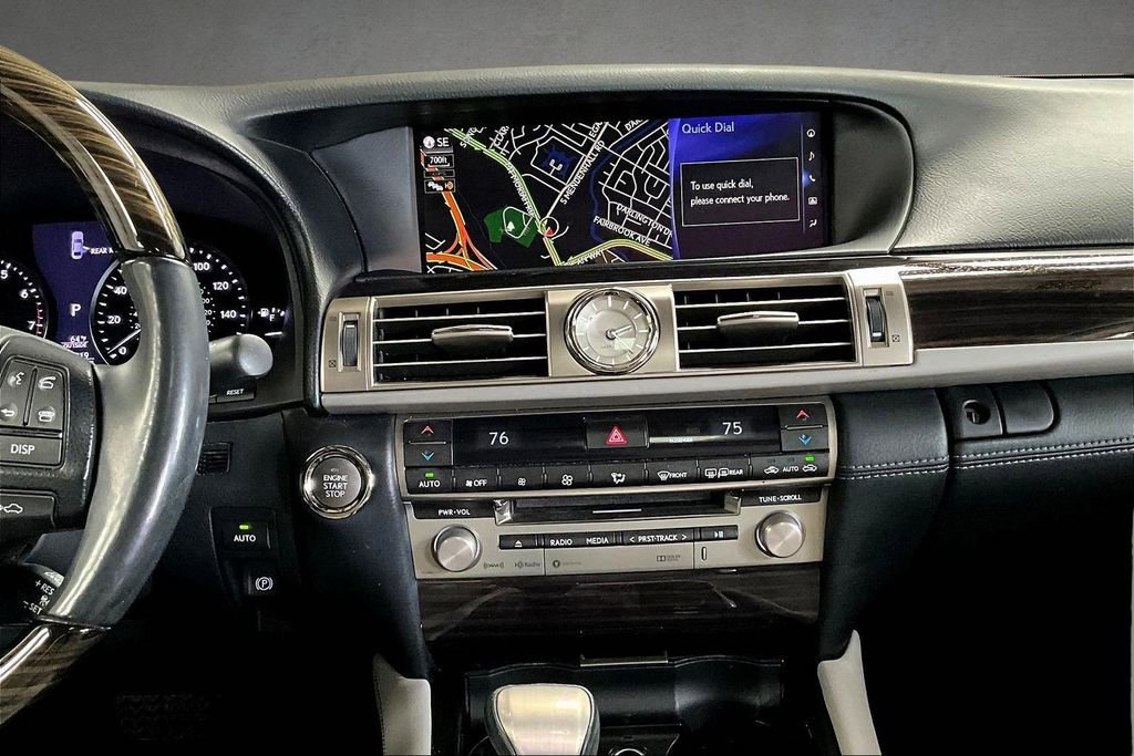 Used 2016 Lexus LS 460 w/ Comfort Package image 10